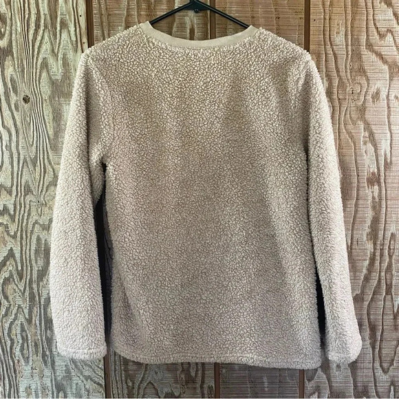 Hotter Than Cocoa Fleece Sweatshirt ☕️ - Picture 4 of 4